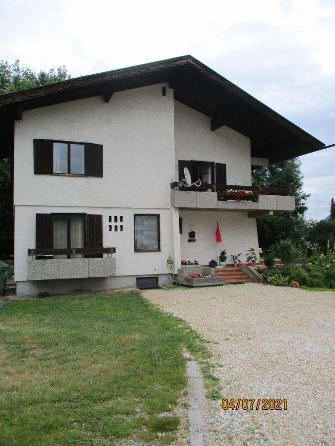Gästehaus Leo Bodensdorf Exterior foto